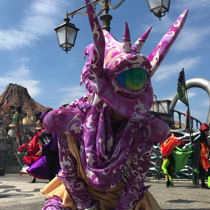 ザヴィランズダンサー　コスチューム Amazon.co.jp: ザ・ヴィランズ“Into the Frenzy”ガストンガールズ風